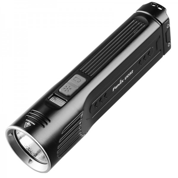 Fenix UC52 Cree XHP70 LED lommelygte med op til 3100 lumen inklusive batteri